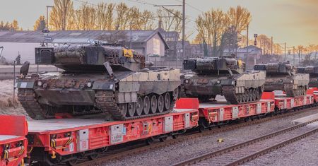 Nie chcą pomóc Ukrainie. Niemal 100 czołgów stoi i się kurzy