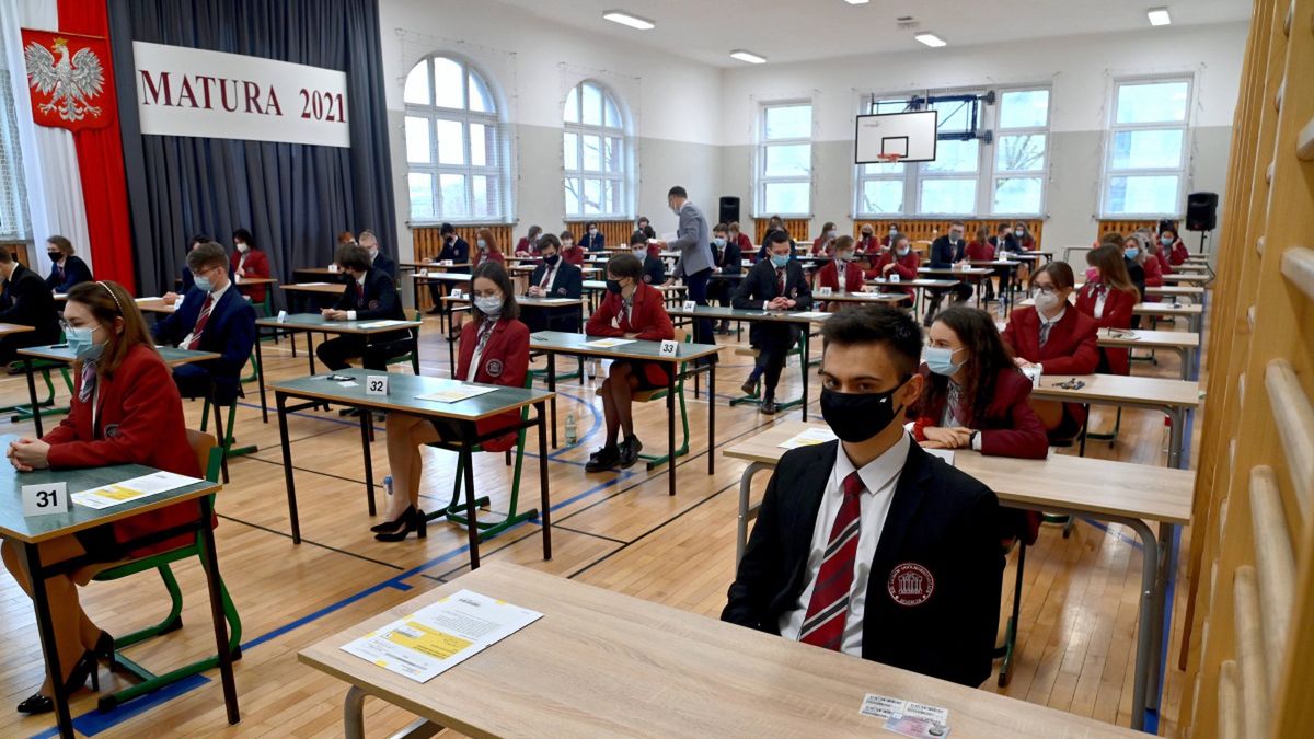 Matura 2021. W poniedziałek 10 maja uczniowie przystąpią do egzaminu z języka polskiego na poziomie rozszerzonym