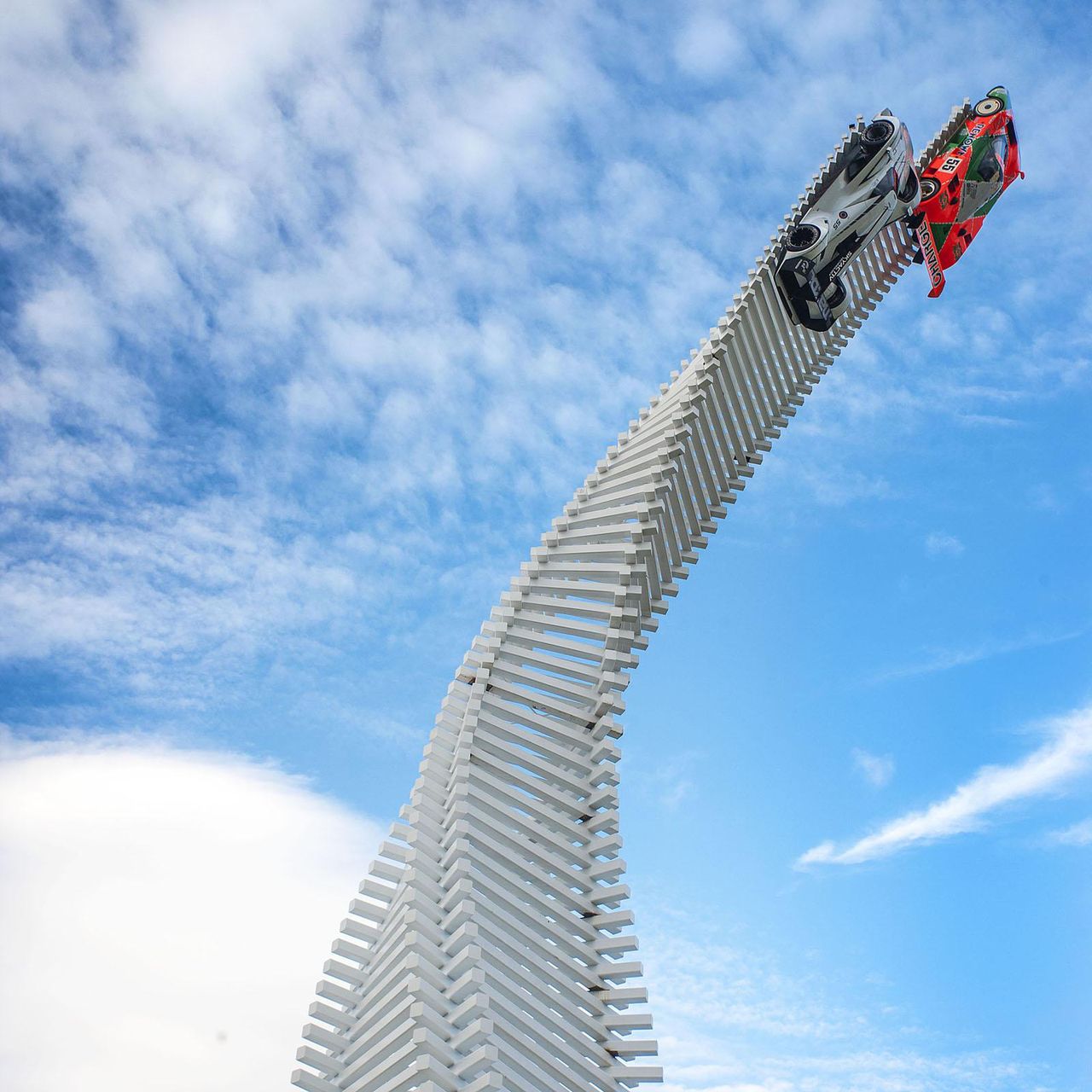 Rzeźba Mazdy na Goodwood Festival of Speed 2015