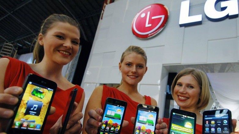 Smartfony LG w Play o 500 zł tańsze 1