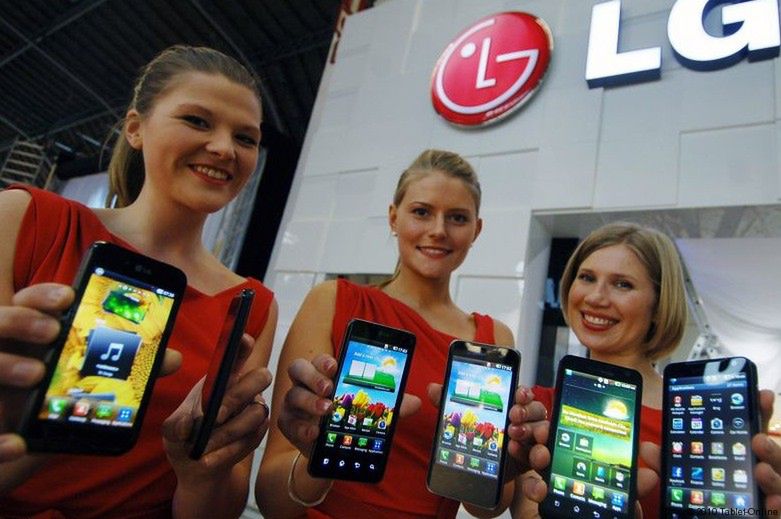 Smartfony LG w Play o 500 zł tańsze