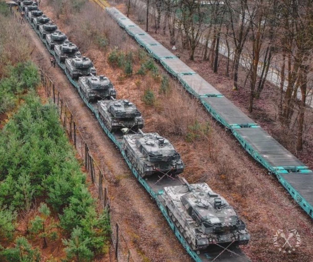 Germany boosts Ukraine's defense with advanced Leopard tanks and ammo