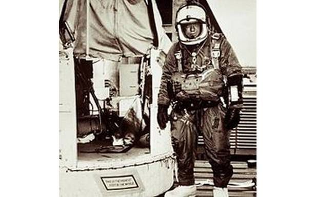 Felix Baumgartner chce pobić rekord wysokości skoku ze spadochronem 2
