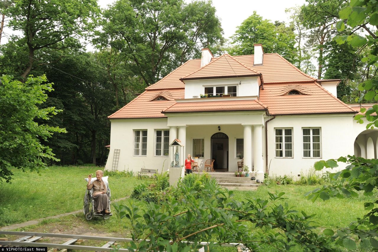 Stare, polskie seriale. Pamiętasz jeszcze "Plebanię" i "Złotopolskich"?