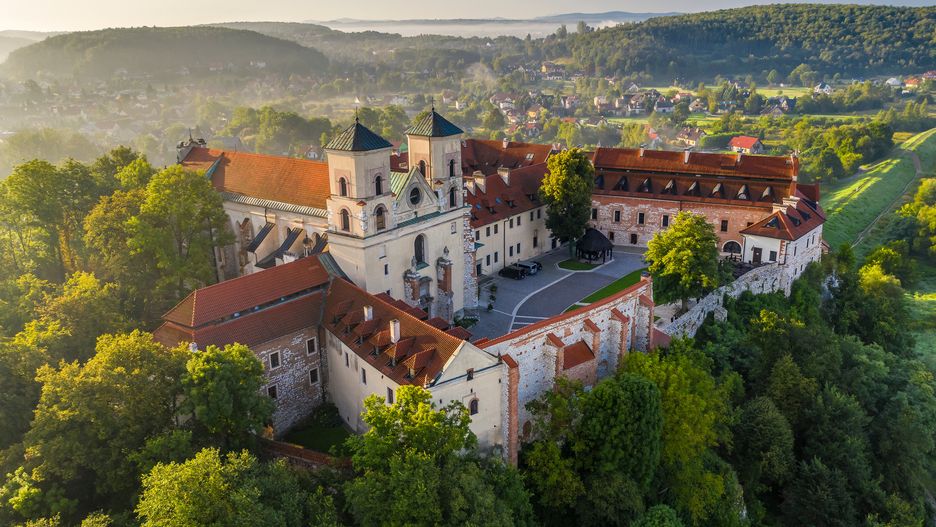 Klasztor w Tyńcu zachwyca położeniem