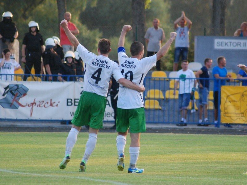 Na ten dzień region koniński czekał 12 lat. Wraca piłkarska II liga