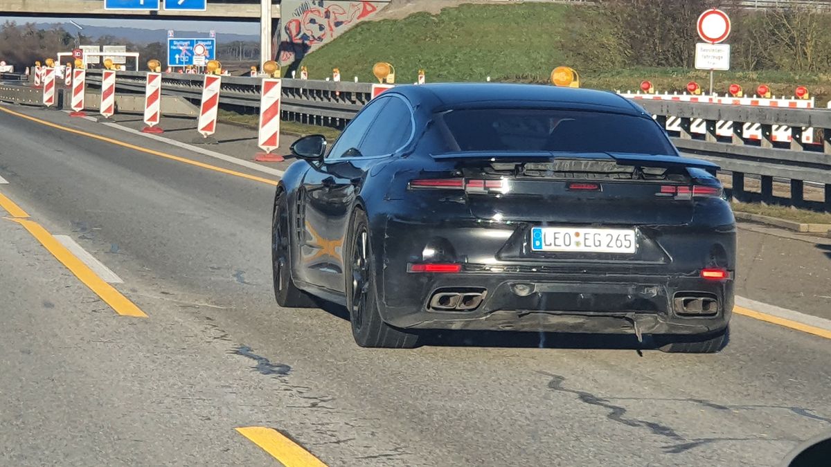 Porsche Panamera z nowymi elementami