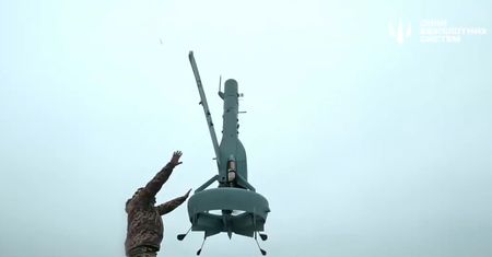 Ukraińcy trenują na dronach MQ-35A V-BAT. To unikat w skali świata