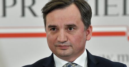 Zbigniew Ziobro złożył Polakom świąteczne życzenia