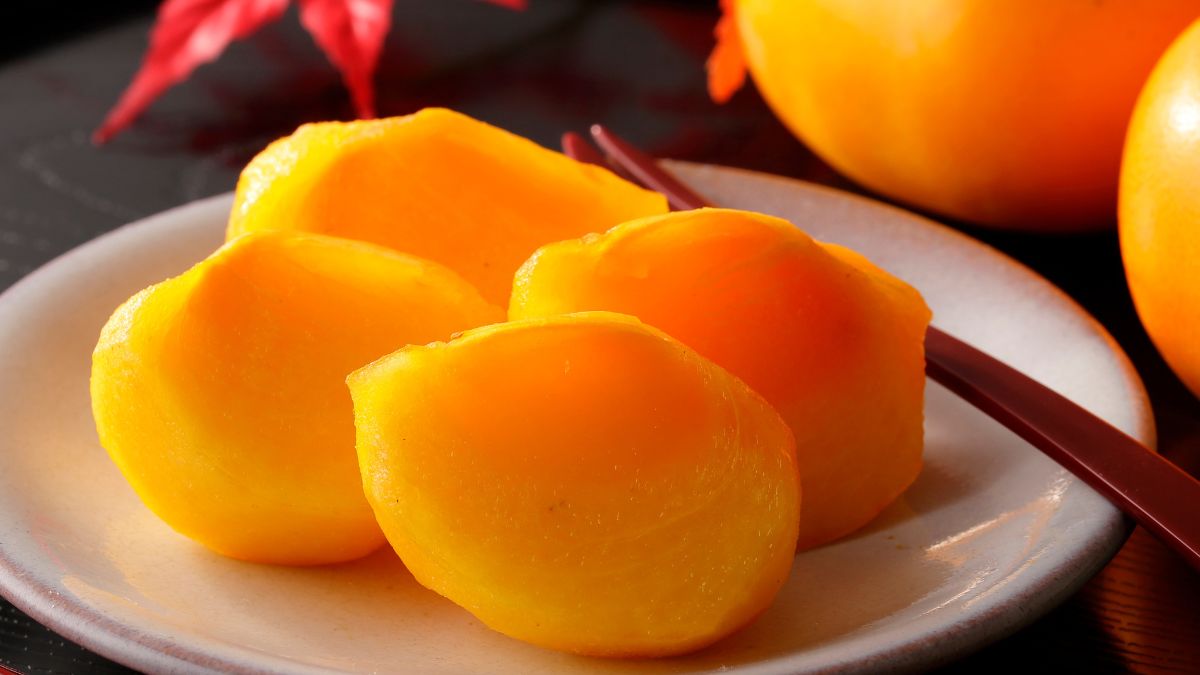 Owoc kaki inaczej nazywa się persymona