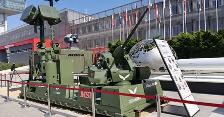 Sky Warden na MSPO 2024. Potrójny bat na drony powstały przy udziale Polski