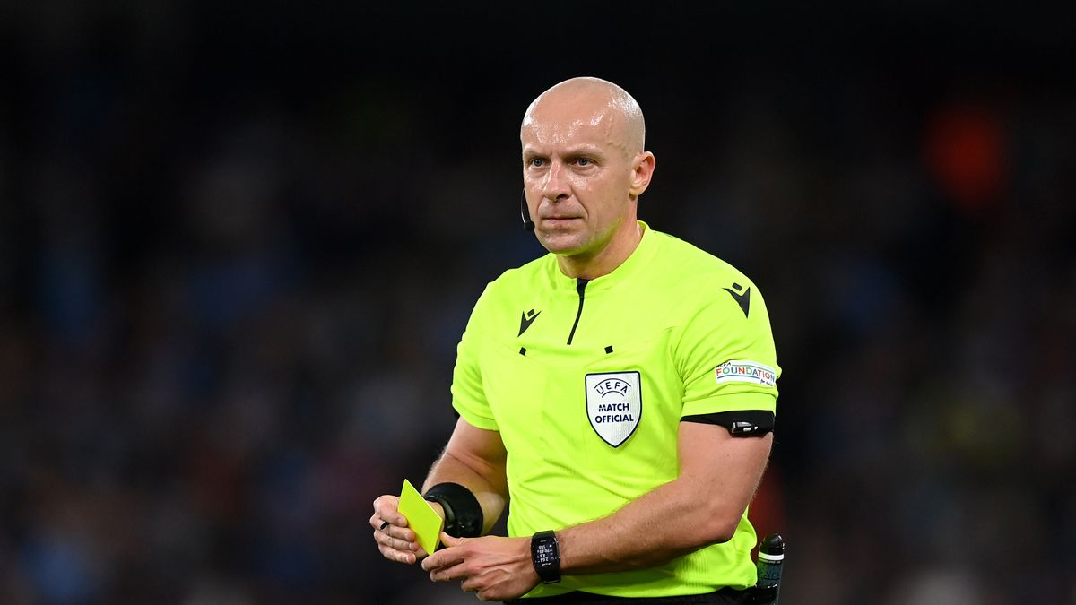 MANCHESTER, ENGLAND - MAY 17: Referee Szymon Marciniak reacts during the UEFA Champions League semi-final second leg match between Manchester City FC and Real Madrid at Etihad Stadium on May 17, 2023 in Manchester, England. (Photo by Michael Regan/Getty Images)
