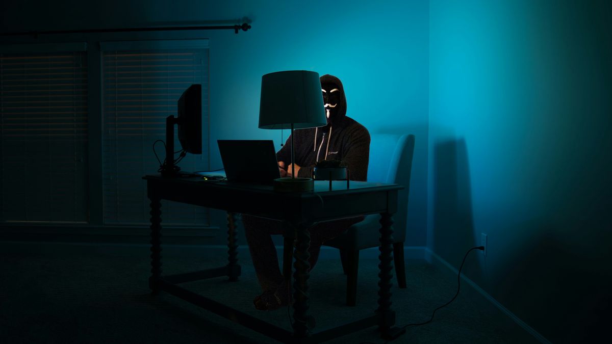 Haker, atak hakerski