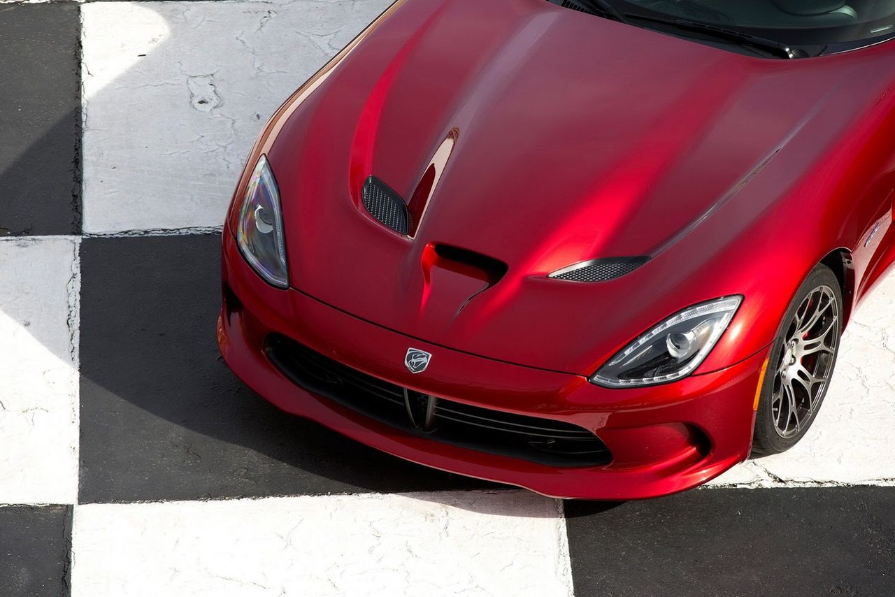 2013 SRT Viper-103