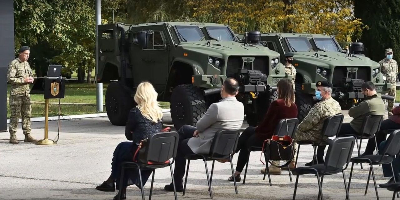 Czarnogóra otrzymała pojazdy JLTV od USA