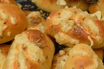 Takie bułeczki piekła moja babcia. Pizza może się przy nich schować