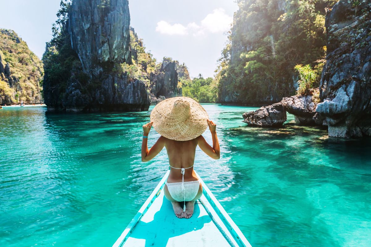 Filipiny zachwycają rajskimi plażami i turkusową wodą 
