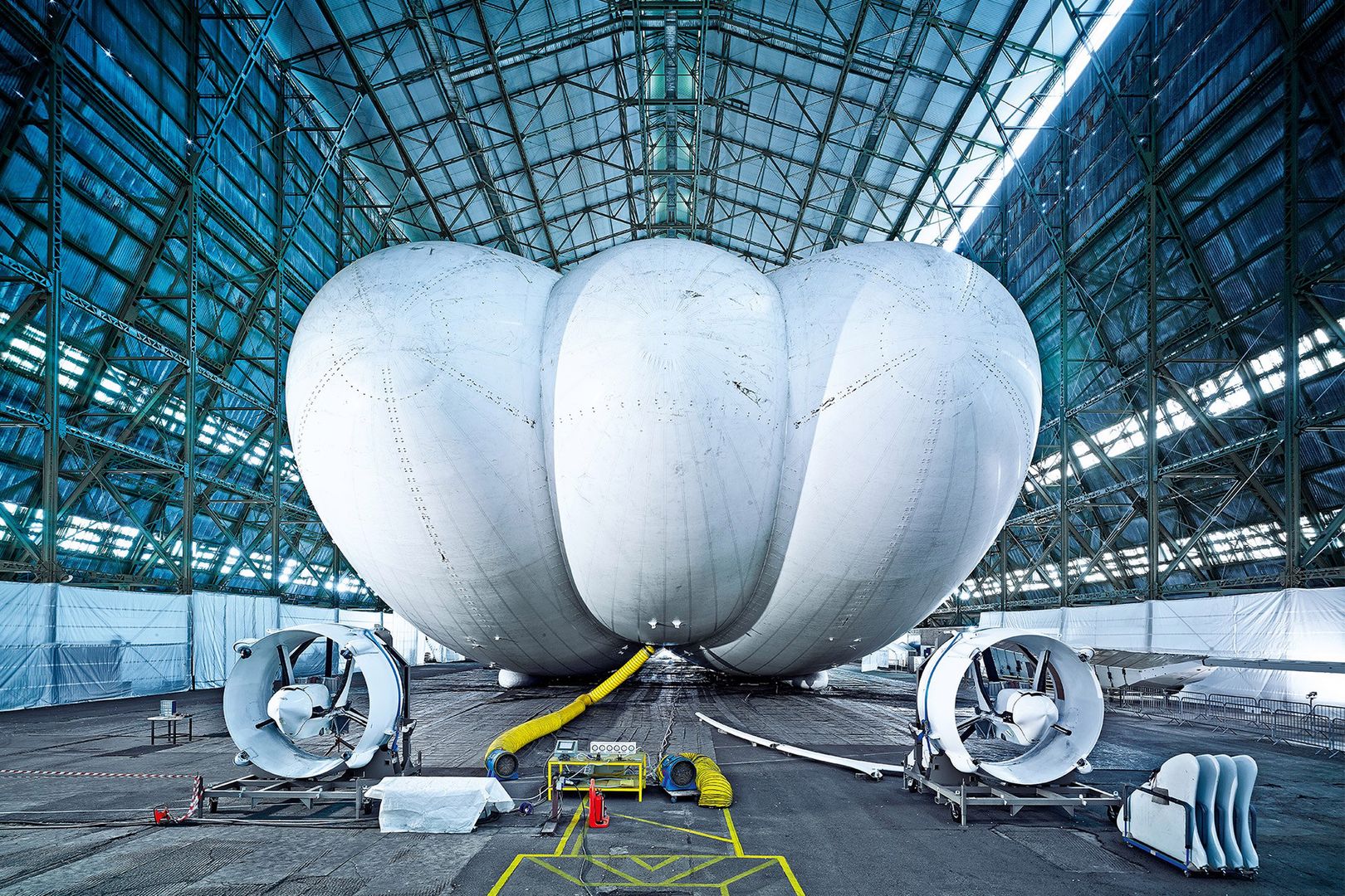 Największa machina latająca świata: Airlander 10 1
