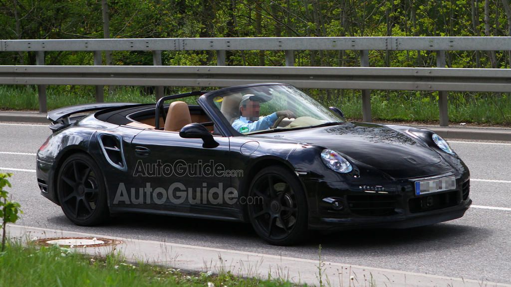 Porsche 911 Turbo Cabriolet (2013)