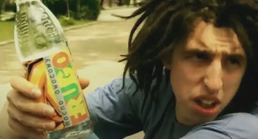 "Rozwaliłem długopis, wrzeszcząc: sami se to ku**a róbcie!". Kulisy kultowej kampanii "No to Frugo"