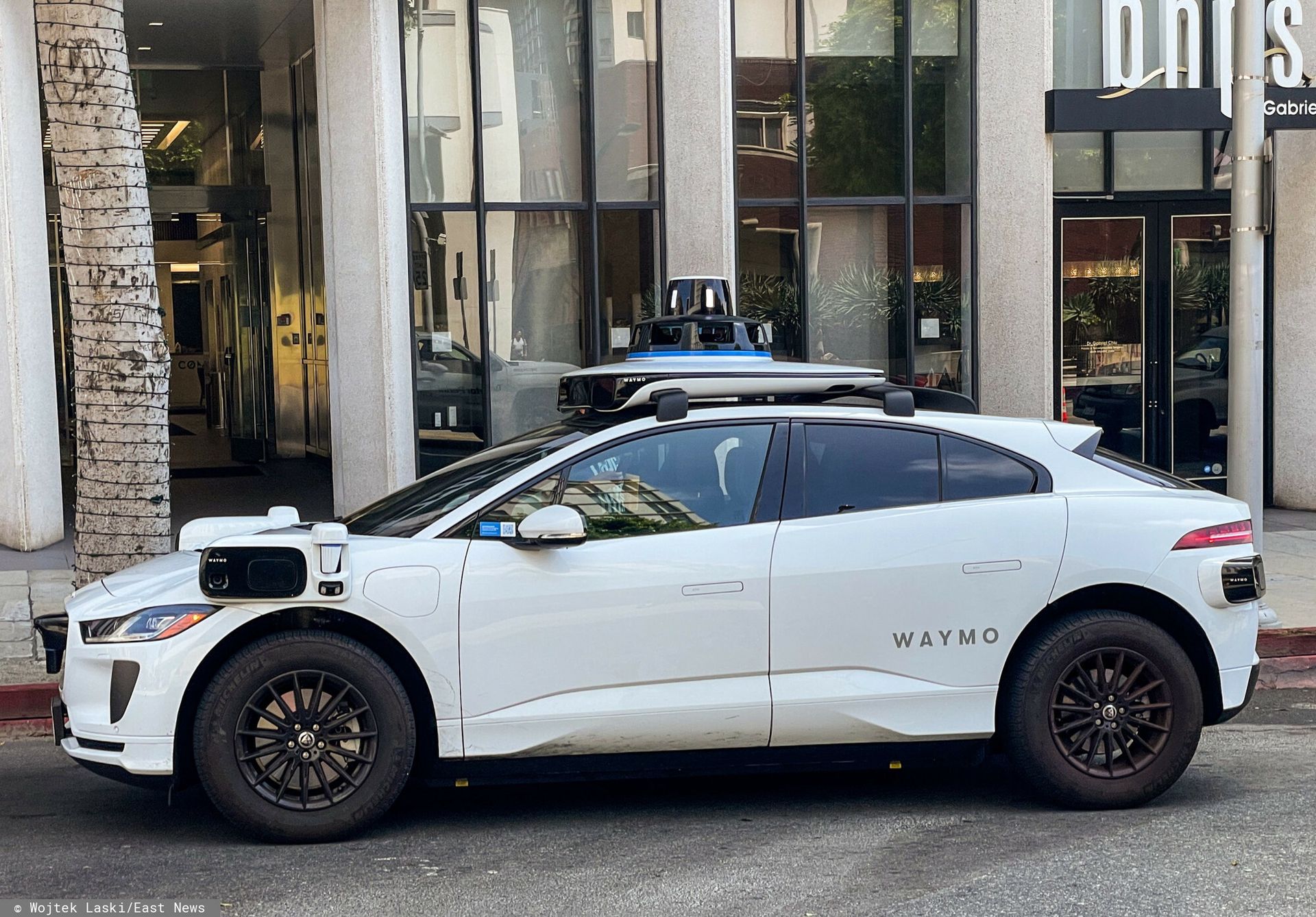 Autonomiczne samochody. Branża nie ma wątpliwości. "Stanie się standardem"