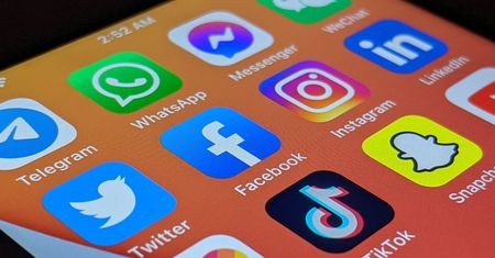 Decyzja rosyjskiego sądu. Facebook i Instagram uznane za "ekstremistyczne"