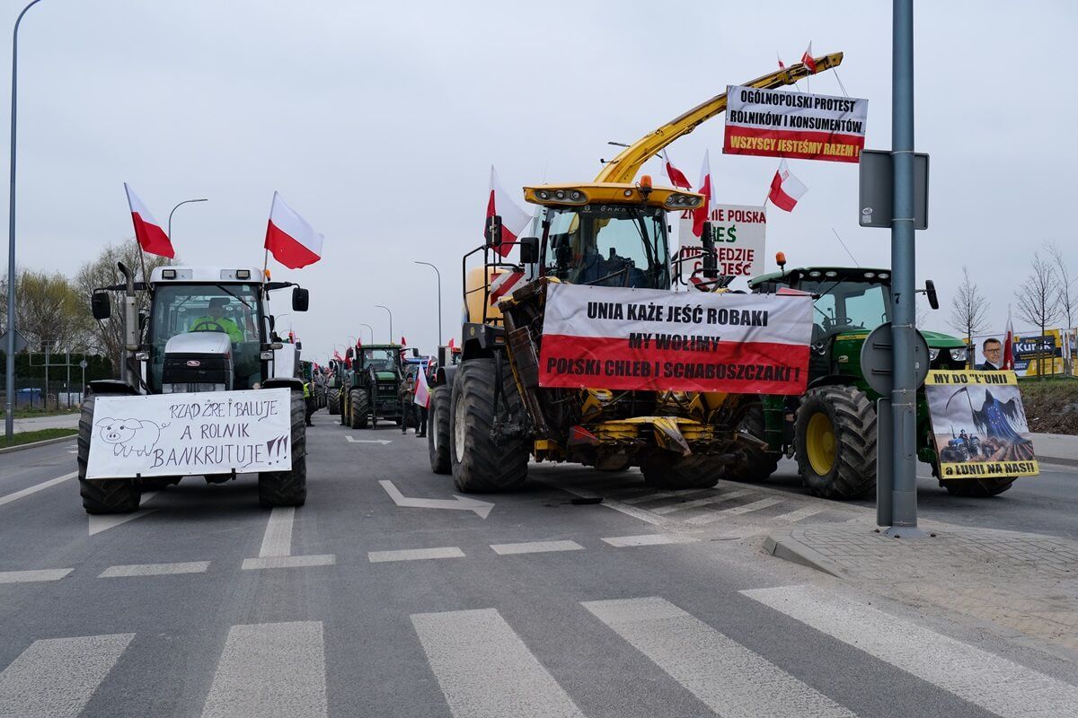 Protest rolników w Lublinie na ul. Abramowickiej
