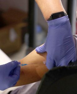 Australia. Szczepionka przeciw COVID-19 w formie sprayu do nosa? Trwają badania