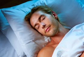 Twój mózg potrafi podejmować decyzje podczas snu!