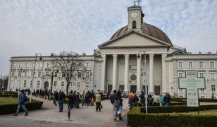 Bydgoszcz. Ksiądz dał schronienie bezdomnym w kaplicy