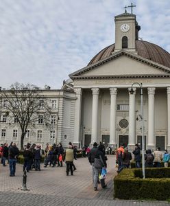 Bydgoszcz. Ksiądz dał schronienie bezdomnym w kaplicy