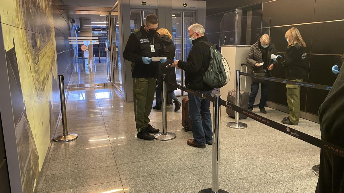 straż graniczna kontrola lotnisko