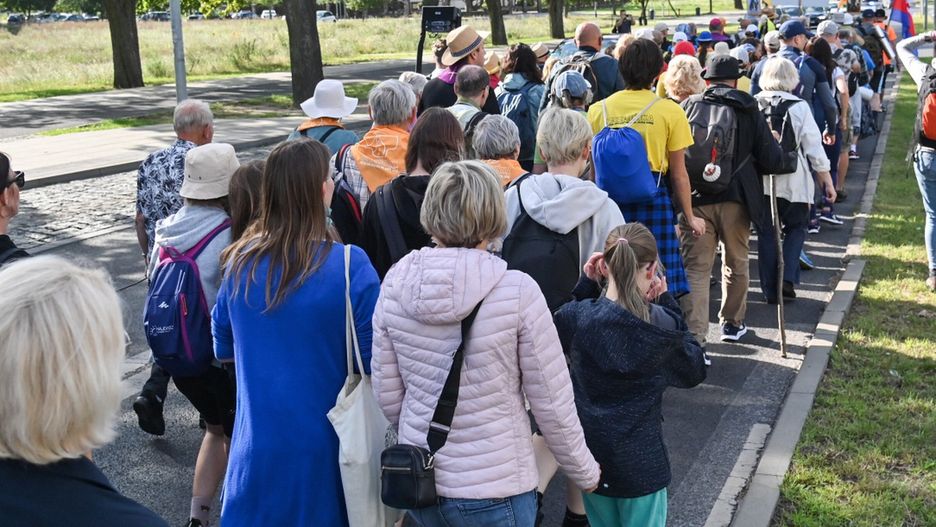 Wiele osób bierze udział w najdłuższej pielgrzymce na Jasną Górę
