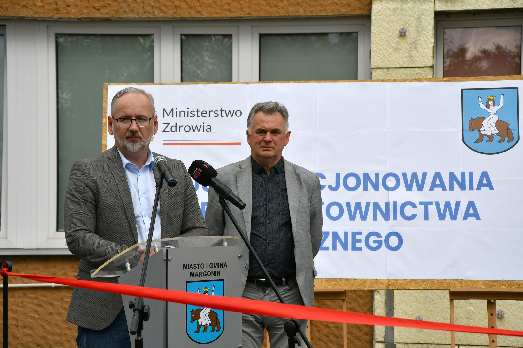 Minister Zdrowia Adam Niedzielski z Burmistrzem Miasta i Gminy M