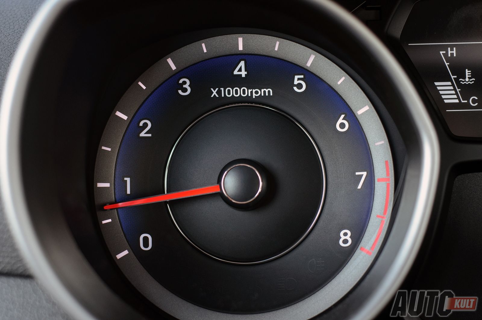 Hyundai Elantra 1,6 MPI Style - test [galeria zdjęć] 18