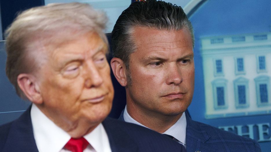 Donald Trump i Pete Hegseth 