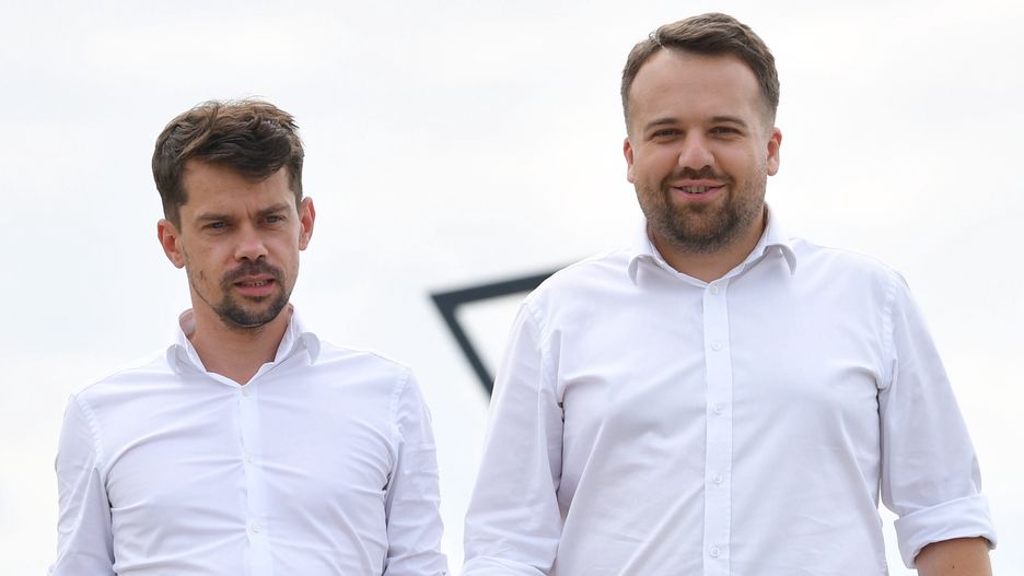 Lider Agrounii Michał Kołodziejczak i prezydent Starachowic Marek Materek