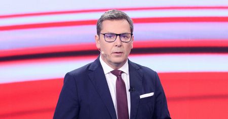 Mecenas byłej żony Michała Adamczyka przemówił: "Zaciekle walczy o JAK NAJNIŻSZĄ kwotę alimentów". Ujawnił, ile pieniędzy otrzymuje córka prezentera