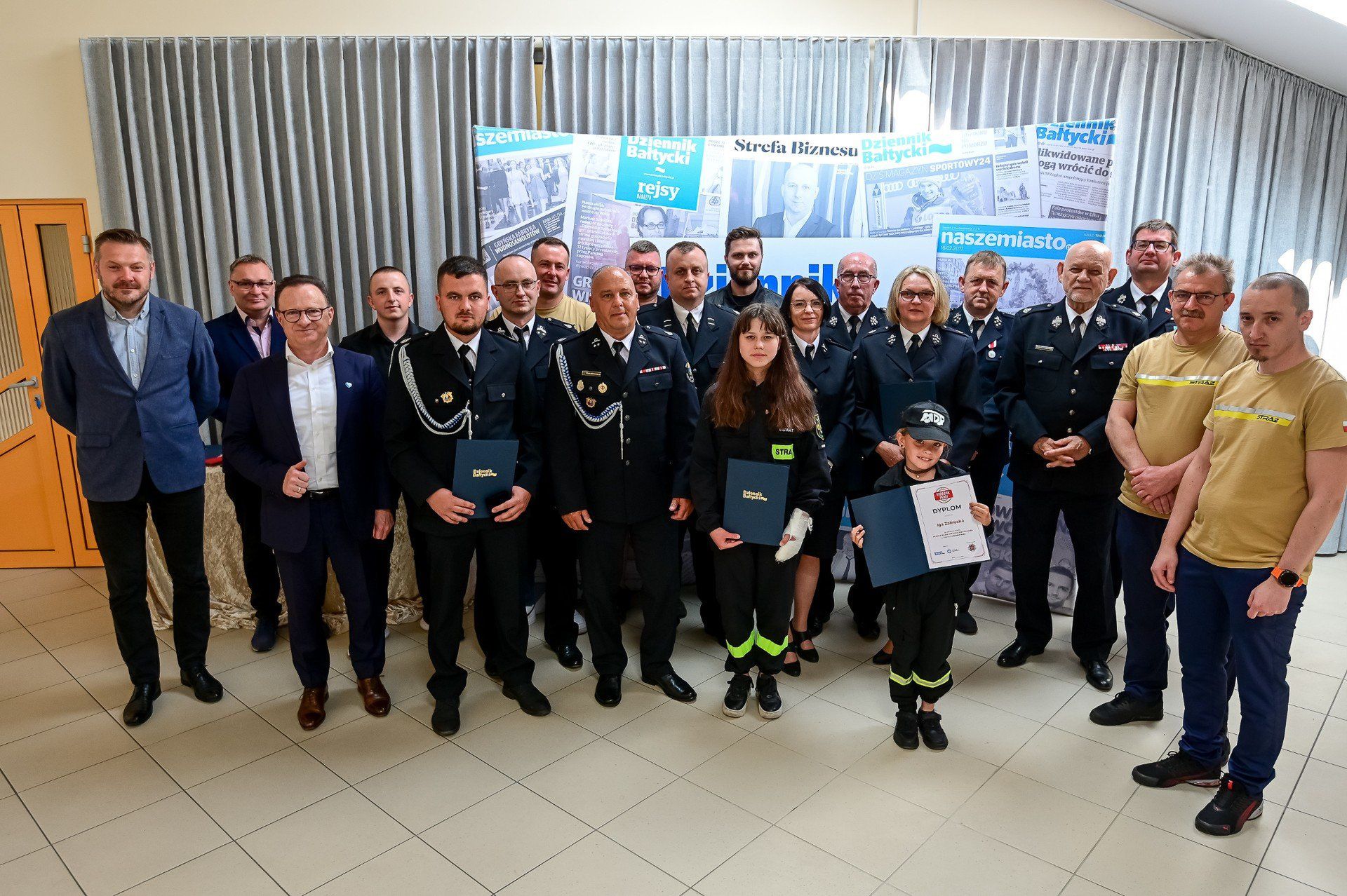 04.05.2025 PRZODKOWO PLEBISCYT DZIENNIKA BALTYCKIEGO: STRAZAK POMORZA GALA WRECZENIA NAGROD I WYROZNIEN NAJLEPSZYM STRAZAKOM FOT. PRZEMEK SWIDERSKI / POLSKA PRESS / DZIENNIK BALTYCKI