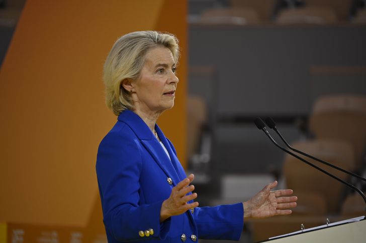 Co Ursula von der Leyen mówi o przyszłości europejskiej motoryzacji? Nic co chcielibyśmy usłyszeć