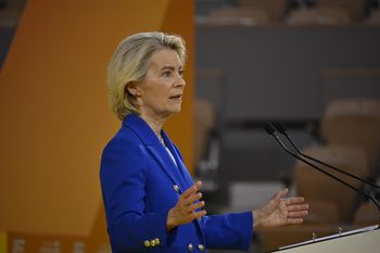 Co Ursula von der Leyen mówi o przyszłości europejskiej motoryzacji? Nic co chcielibyśmy usłyszeć