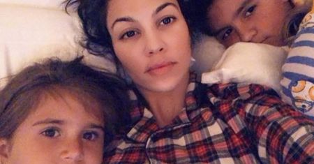 Oburzona Kourtney Kardashian złożyła SKARGĘ w szkole swoich dzieci: "Nie byłam zadowolona z podawanego jedzenia"