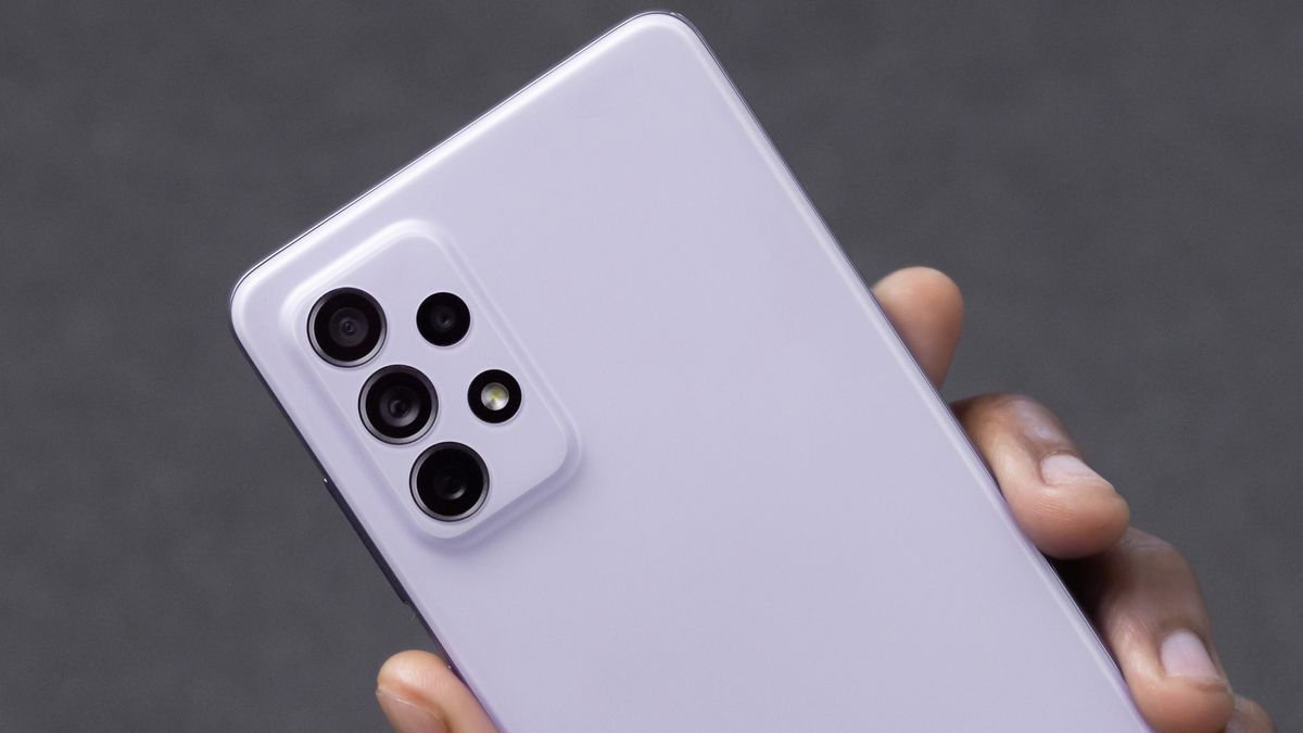 Jaki będzie Samsung Galaxy A73? Wyciekły grafiki 1