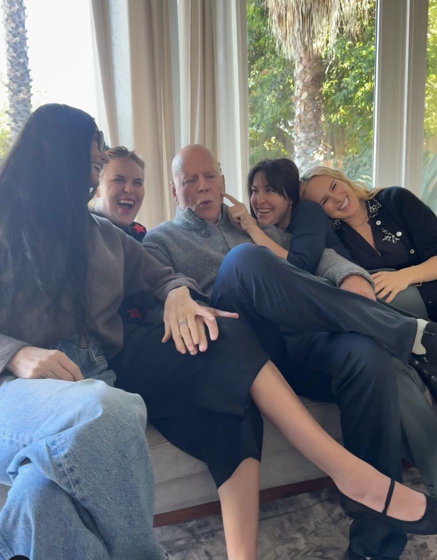 Demi Moore i Bruce'a Willis z córkami