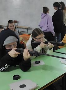 Nowe zajęcia w ukraińskich szkołach. Szykują się na najgorsze