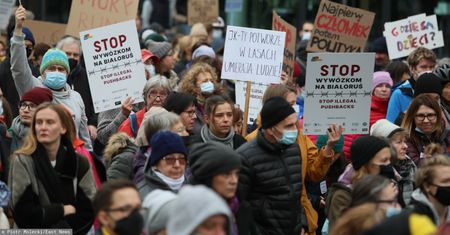 "Stop torturom na granicy". Protest w centrum Warszawy