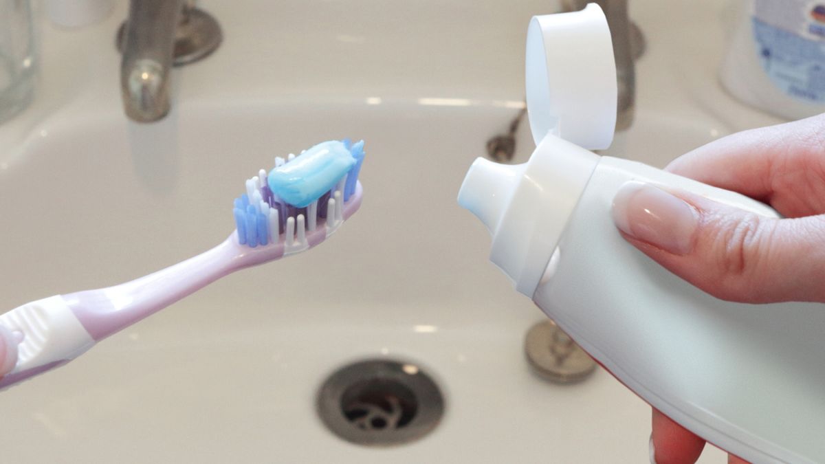 Pasta do zębów ma wiele zastosowań