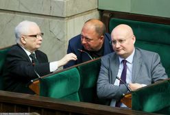 Afera wizowa. PiS traci szansę na trzecią kadencję?