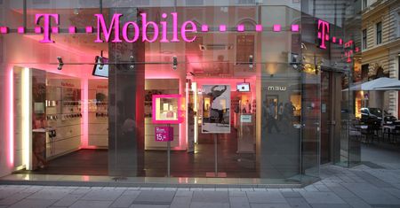 Uważaj na to oszustwo. T-Mobile ostrzega