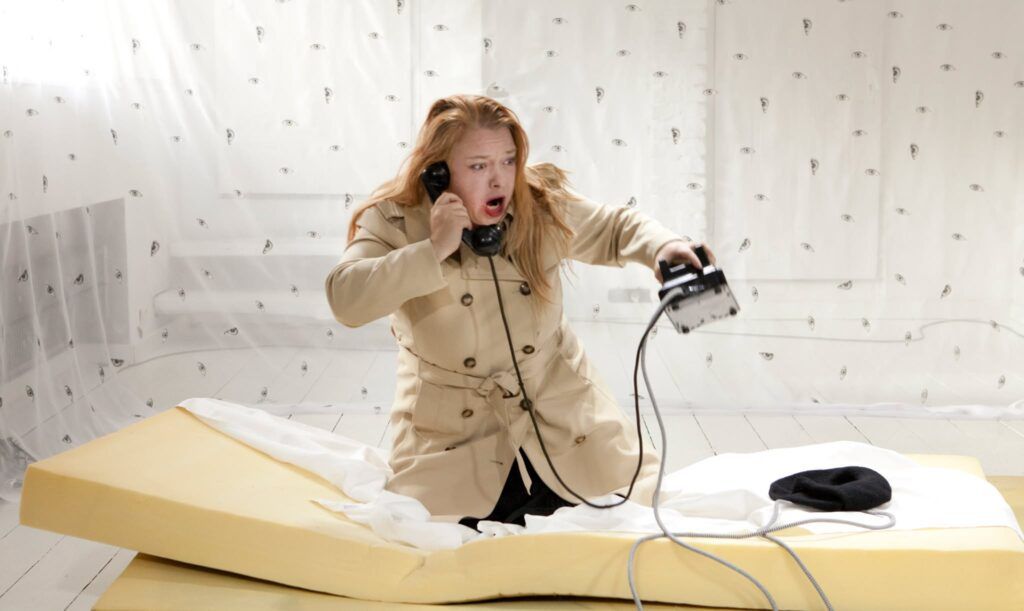 Warszawa: "Głos ludzki" w Hashtag Labie